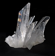 220px-Quartz%2C_Tibet.jpg