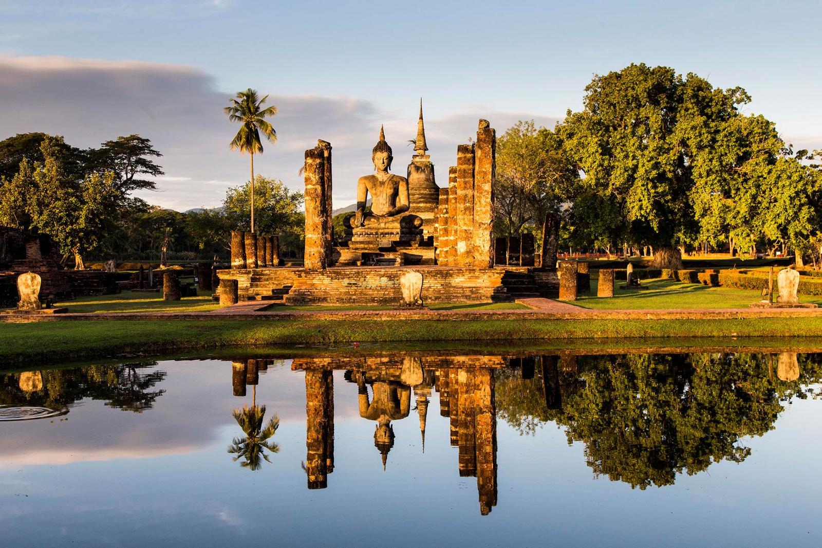 a-guide-to-the-ruins-of-sukhothai-thailand-national-geographic.jpg