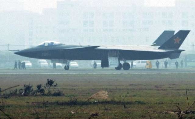 chinese-stealth-fighter-j-20.jpg