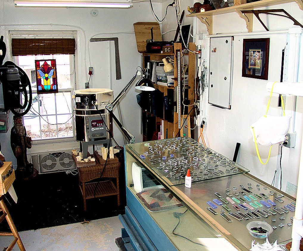 glass%20studio001.jpg