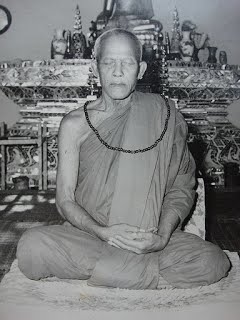 Luang-Pu-Dteu-Acaladhammo-82.jpg