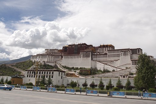 tibet-435734__340.jpg